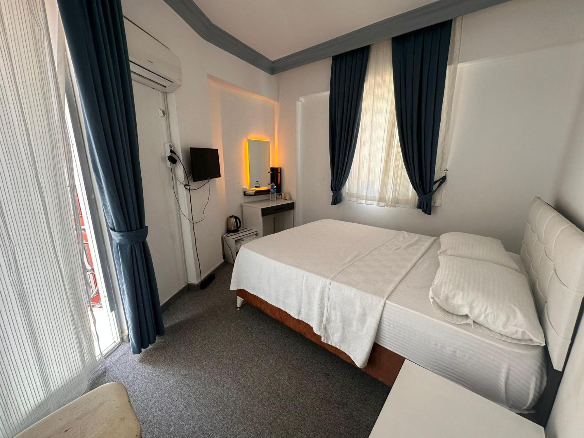 Ezel Group Hotel Antalya Eksteriør bilde